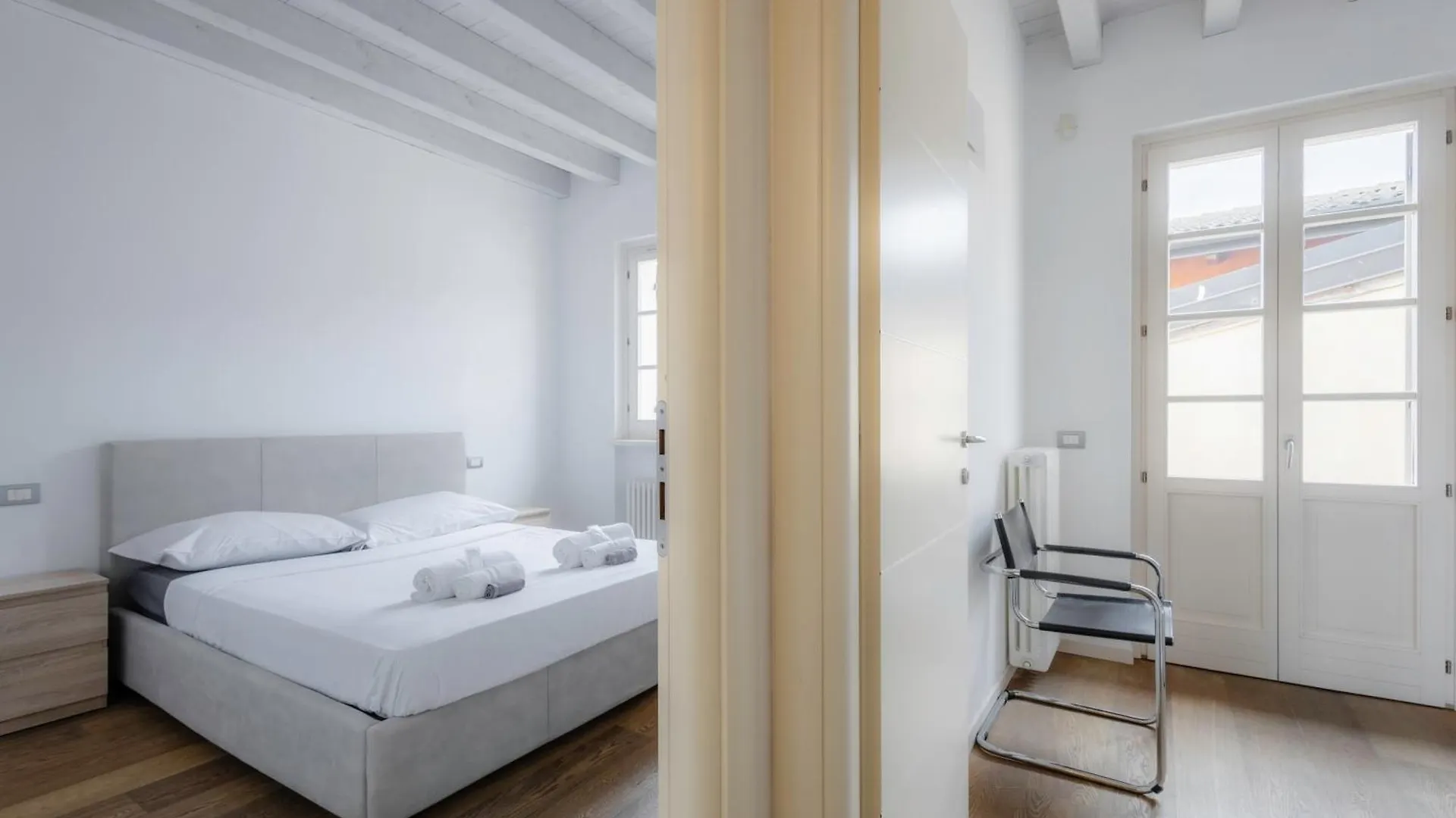 Oasi Dolci Colli Villa Ponti sul Mincio Italy